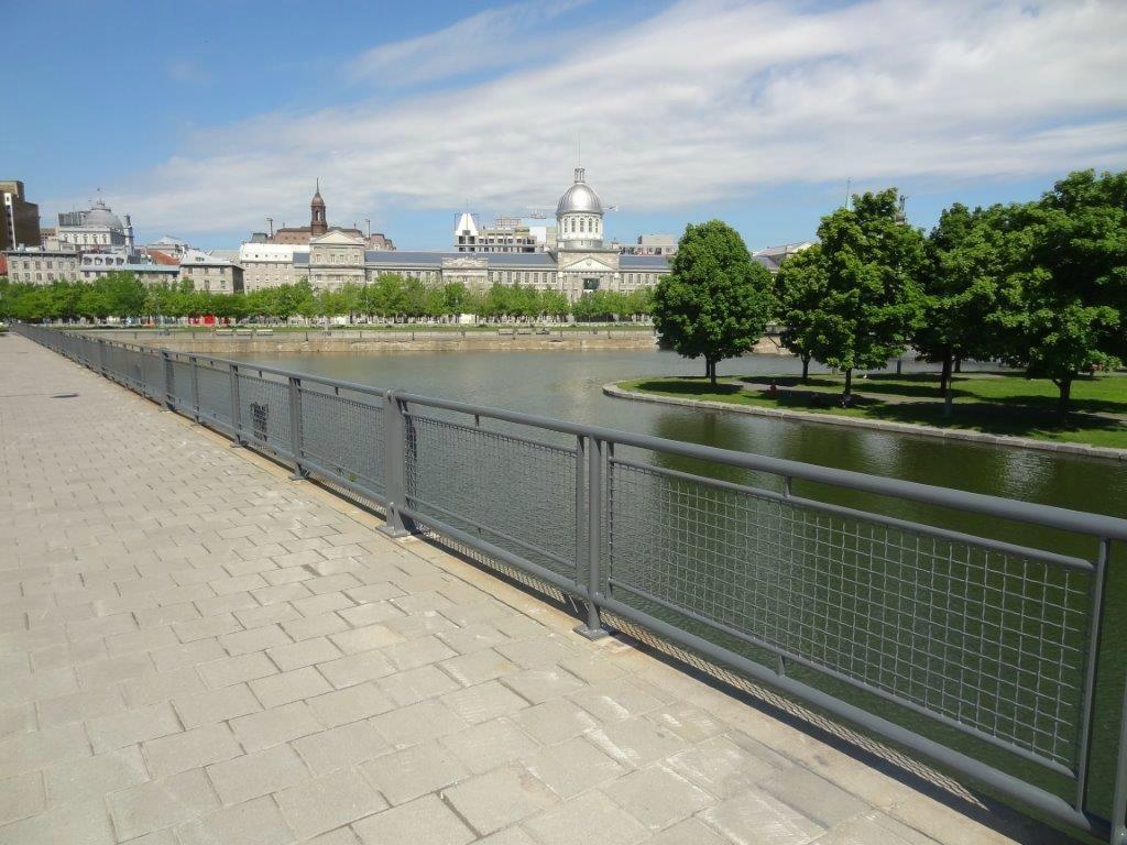 Réalisations VaudreuilDorion, Montréal LES CONSTRUCTIONS P.R.V Inc